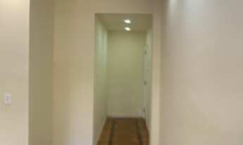 Imagem 6: Venda - Charmoso apto no Leblon (quadra da praia). 2 qtos (1 suite). Garagem. Dep completa