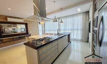 Imagem 5: Impecável apartamento a venda no Atiradores com 3 garagens!