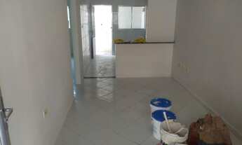 Imagem 2: JN) Repasse casa térrea, próx. a Karla de Pau Amarelo, 2 qtos 1 suíte!