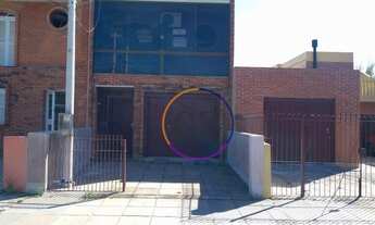 Imagem 2: Sobrado com 2 dormitórios à venda por R$ 443.000 - Areal - Pelotas/RS