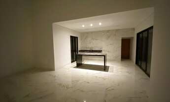 Imagem 2: Casa de condomínio térrea para venda possui 196 metros quadrados com 3 quartos