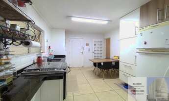 Imagem 4: POMPÉIA / TODO REFORMADO! - 80m², 2 DORM + QUARTO EMPREGADA, 1 VAGA - LOCAL NOBRE / RUA AR