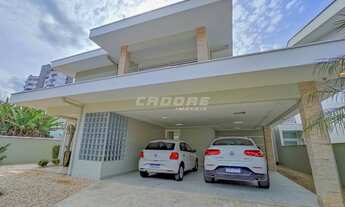 Imagem 2: Magnifica residência com localização de grande prestigio!!!