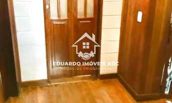 Imagem 7: REF: 5574. Casa para venda. 3 dormitórios. 6 vagas na garagem. Ótima localização. Não perc