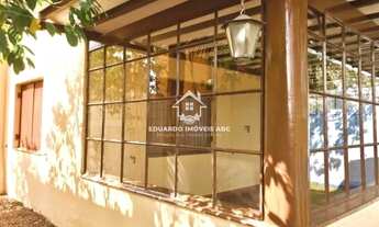 Imagem 6: REF: 5574. Casa para venda. 3 dormitórios. 6 vagas na garagem. Ótima localização. Não perc