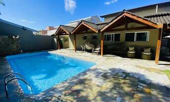 Imagem: CASA PARA LOCAÇÃO ANUAL, COM 4 SUÍTES