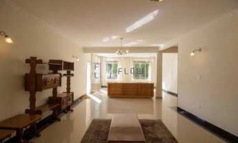 Imagem 4: Casa com 3 dormitórios e 3 banheiros à Venda, 443 m²