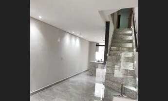 Imagem 4: Sobrado com 3 dormitórios, sendo 1 suite , 2 vagas à venda, 110 m² por R$ 620.000 - Vila D