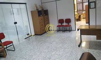 Imagem 3: Sala Mobiliada para Locação em edifício comercial