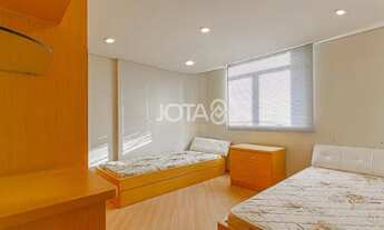 Imagem 3: CURITIBA - Apartamento Padrão - Bigorrilho