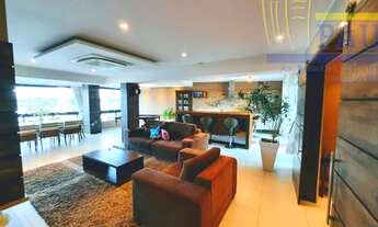 Imagem 3: Apartamento com 235m², mobiliado e decorado.R$-970-Mil