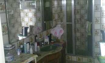 Imagem 4: Casa para venda possui 304 metros quadrados com 5 quartos em Centro - Petrópolis - RJ