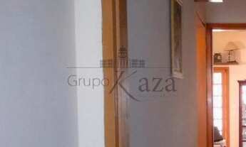 Imagem 4: Casa Térrea - Jardim Califórnia - Jacareí - 200m² - 4 Dorm./ 2Suítes