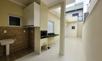 Imagem 3: Casa de condomínio térrea para venda tem 115 metros quadrados com 3 quartos