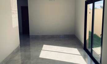 Imagem 6: Casa térrea para venda com 3 suítes, churrasqueira e piscina no Condomínio Belvedere II, C