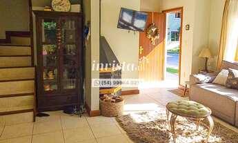 Imagem 2: Casa Geminada com pátio privativo em Canela