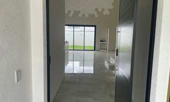 Imagem 2: Casa no Ibiti Reserva Sorocaba C/ Mármore. Churrasqueira. Pé direito alto. Sala e Cozinha