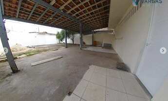 Imagem 4: Casa principal com 2 suítes; + Terreno de esquina para montar com cobertura; + Casa no t