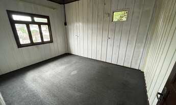 Imagem 7: Ótimo terreno com 547m², fazendo frente/fundos em 15m e 37m de laterais, no bairro Água Ve