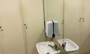 Imagem 5: Sala/Conjunto para venda com 99 metros quadrados com 3 consultorios em Copacanana - RJ