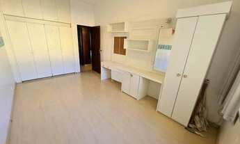 Imagem 3: Apartamento para venda possui 165 metros quadrados com 3 quartos em Copacabana - Rio de Ja