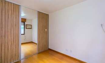 Imagem 5: Apartamento para venda possui 67 metros quadrados com 2 quartos em Auxiliadora - Porto Ale