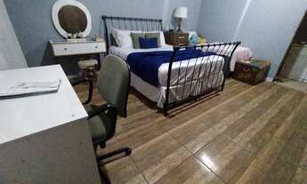 Imagem 4: Casa no morro da cruz