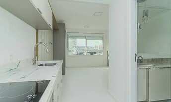 Imagem 7: PORTO ALEGRE - Apartamento Padrão - Partenon