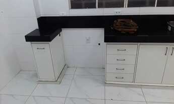 Imagem 4: Apartamento 2 quartos com garagem demarcada e coberta