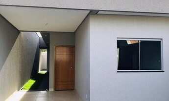 Imagem: Casa de 3 Quartos Prox. Do Shopping Falmboyant