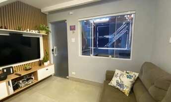 Imagem 2: Sobrado à venda com 2 dorm. sendo 1 suíte, 1 vaga de garagem