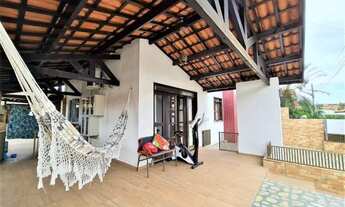 Imagem: Casa em condomínio no Parque Manibura