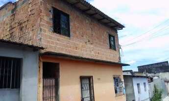 Imagem: Venda ou troca Casa de dois pisos bairro