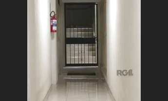 Imagem: PORTO ALEGRE - Apartamento Padrão - Azenha