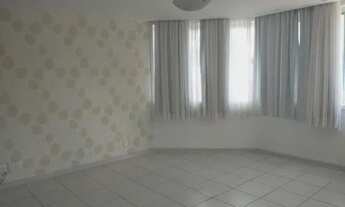 Imagem 5: Locação de casa no Condomínio Santa Marina com 400m2 e 4 suítes com piscina