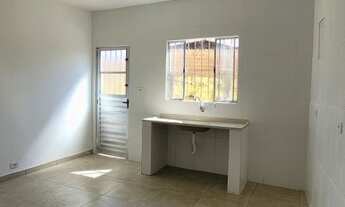 Imagem 2: Casa para aluguel possui 40m² com 1 quarto em São Mateus - Jardim Colonial