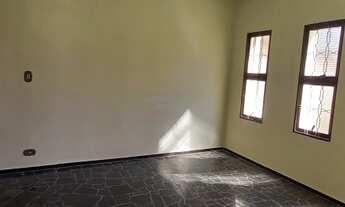 Imagem 7: Sobrado comercial para venda possui 202 m² com 4 quartos em Jardim São Paulo - Americana