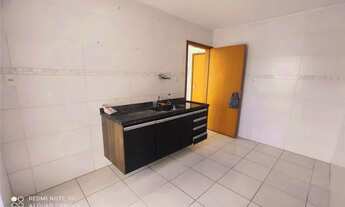 Imagem 2: Excelente apartamento amplo de dois quartos próximo a praça do bar do Leo e acesso a UFJF