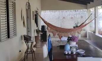 Imagem 2: Casa 03 Qts. 02 Ste. Terreno: 1.500m² Condomínio Parque dos Cisnes-Goiânia