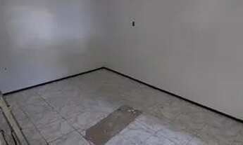 Imagem 7: Casa para aluguel possui 70 metros quadrados com 2 quartos em Quintino Cunha - Fortaleza