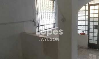 Imagem 5: Casa de Vila-À VENDA-Encantado-Rio de Janeiro-RJ