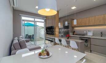 Imagem 2: FLORIANóPOLIS - Apartamento Padrão - Canajurê