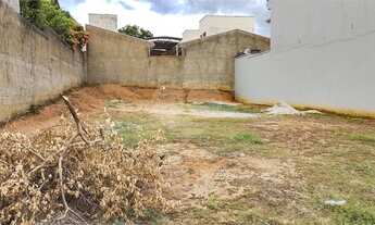 Imagem: São João da Boa Vista - Terreno Padrão