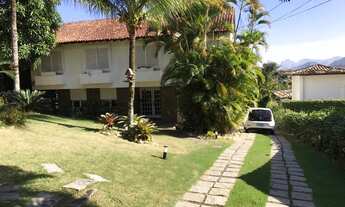 Imagem 5: Casa com 9 dormitórios para venda/locação, 420 m² - Itaipu - Niterói/RJ