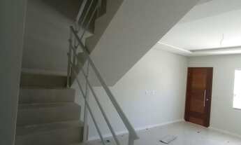 Imagem 4: Sobrado para venda possui 72 metros quadrados com 2 suítes na Praia dos Ingleses