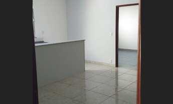 Imagem 2: Alugo - Casa com 2 quartos e garagem