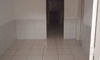 Imagem: Aluga-se casa em Prazeres 2 quartos 700,00