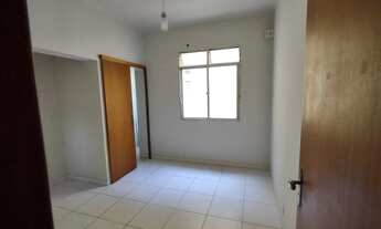 Imagem 4: APTO./CASA - ÓTIMO PONTO - 01 SALA - 02 QUARTOS, 01 SUITE - 02 BANHEIROS - PROX. SHOPPING