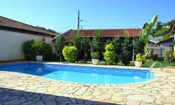 Imagem: Excelente casa com natureza, amplo terreno