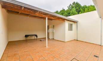 Imagem 5: Casa para venda possui 67 metros quadrados com 2 quartos em Embu - Colombo - PR